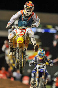 Supercross champ Reed leads Motocross champ Marmont in Super X last year