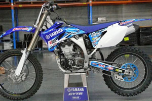 You could own this Serco Yamaha YZ250F race bike!
