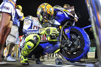Rossi will line up with shoulder injuries at Jerez this weekend.