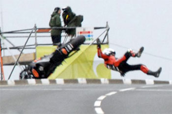 Steve Plater's NW200 weekend is over after this scary qualifying crash. Image credit: Belfast Telegraph.