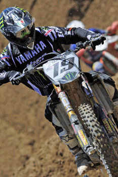 Philippaerts and Paulin have re-signed for Monster Energy Yamaha for 2011.