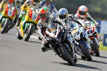 Laverty (7) and Hill (33) split wins at the Croft British Superbike round.