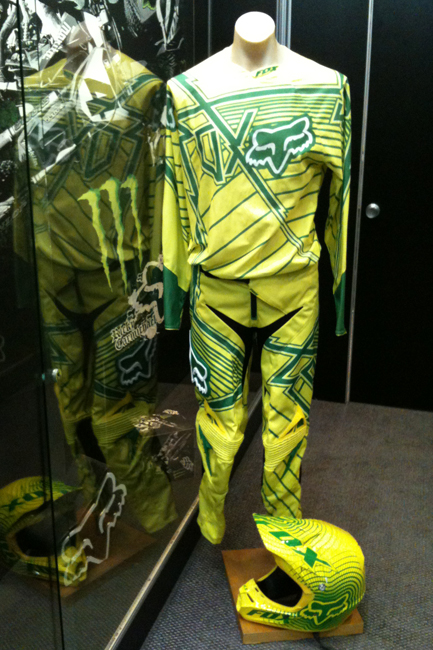 This is the FOX gear you will see Team Australia's Jay Marmont and Brett Metcalfe rocking at the 2010 Motocross of Nations event at the end of the month.