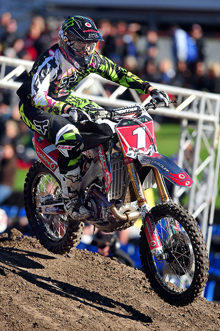 Chad Reed will be Honda mounted in 2011 for his own team, TwoTwo Motorsports. Image: Sport The Library.