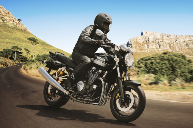 Yamaha's XJR1300 is back in black for 2011 at just $13,999.