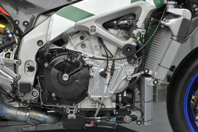 The four-cyclinder RSV4 engine has been at the centre of attention in 2010 with its gear-driven camshafts. They're banned for 2011.