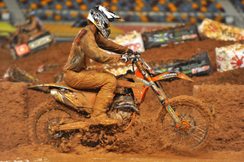 American PJ Larsen finished second in the Super X Lites title for 2010. Image: Sport The Library.