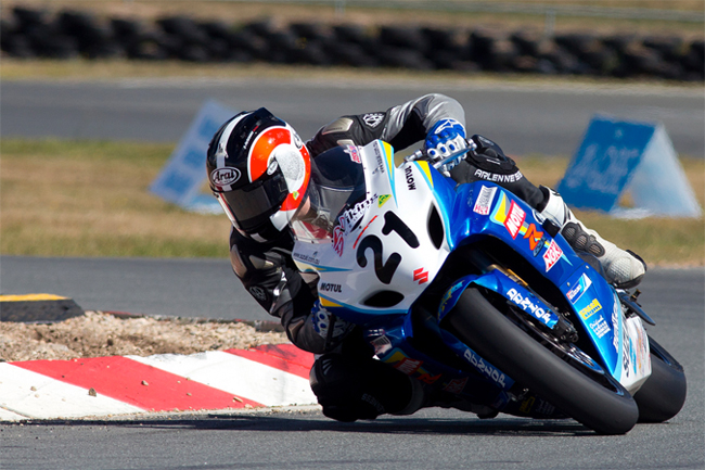 The ever popular Josh Waters returned for Team Suzuki at Symmons Plains, winning race one before scoring second overall. Image: TBG Sport/Andrew Gosling.